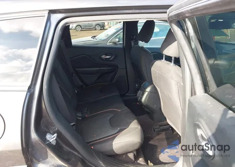 2016 Jeep Cherokee 75Th Anniversary from USA, damaged, VIN 1C4PJMCS5GW277024